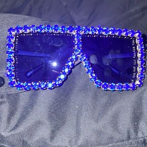 Cute trendy glasses at little cost for the summer!!!